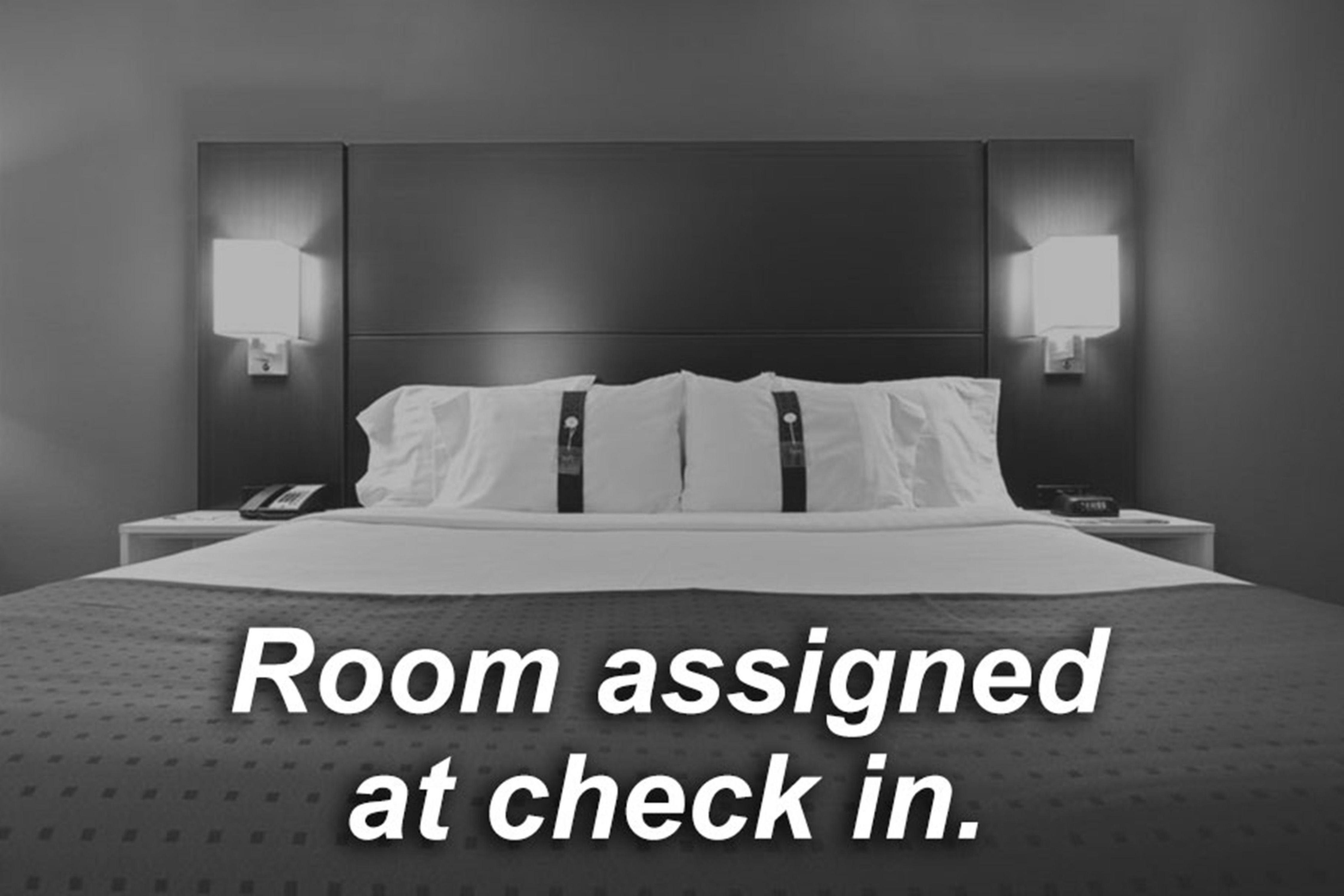 Chateau Inn & Suites Bonnyville Ngoại thất bức ảnh